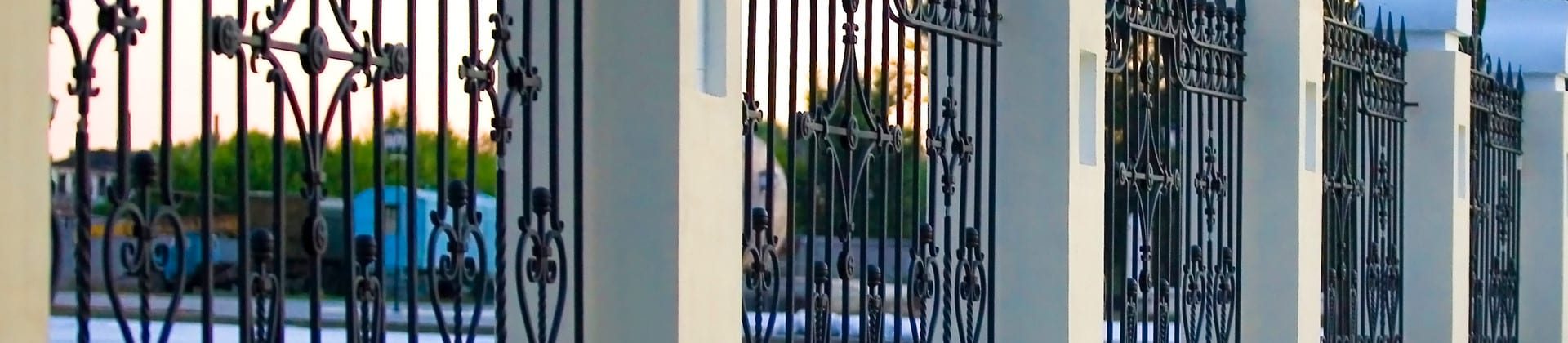 Metal Fence - Turnkey Fences